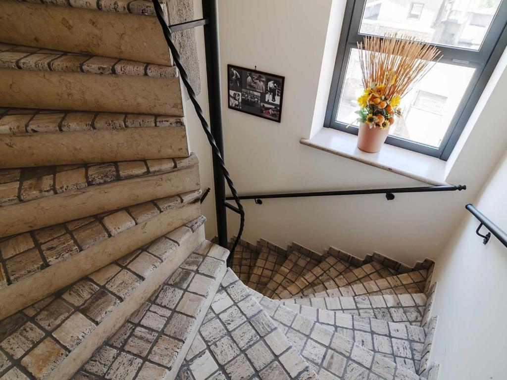 Готель La Casa Degli Artisti 1 Неттуно Екстер'єр фото