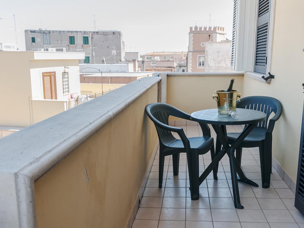 Готель La Casa Degli Artisti 1 Неттуно Номер фото